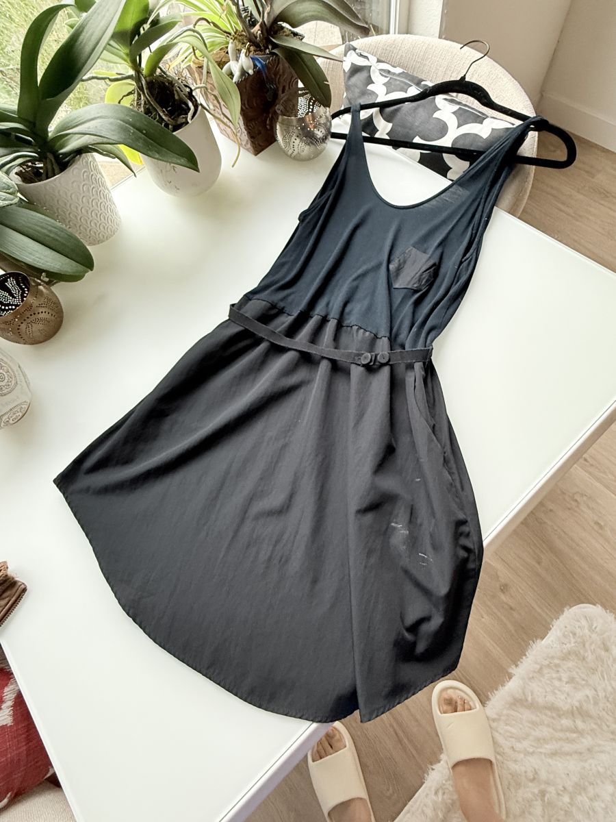 Band of Outsiders Black Sleeveless Belted Mini Dress – Size S