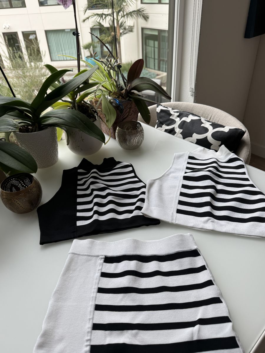 Bebe Black & White Striped 3-Piece Set – XS