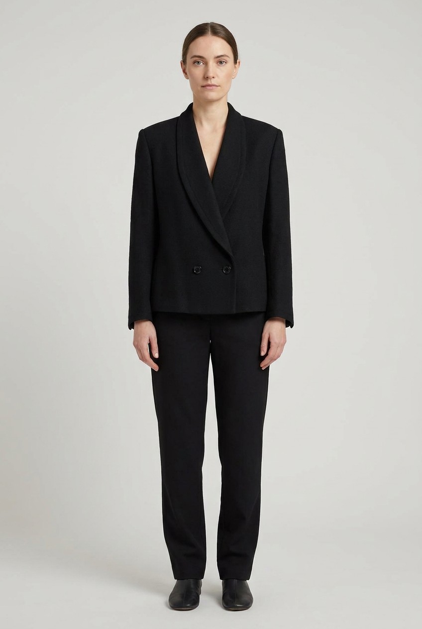 Title: Classic Black Blazer – Timeless Tailored Piece